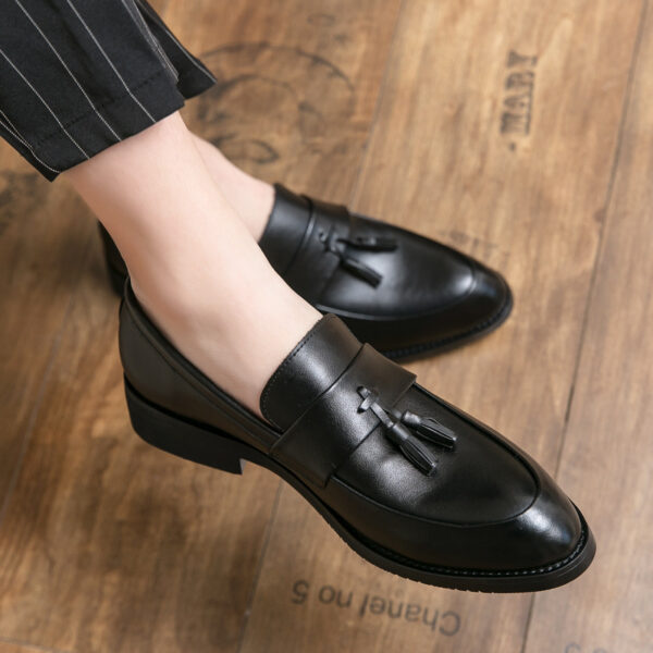 Casual Men Loafers Classic Tassel Men Leather Shoes Wedding Men Dress - Image 4