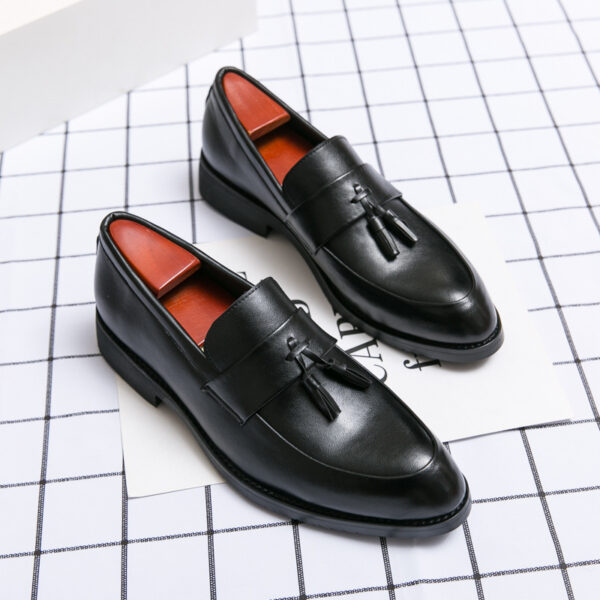 Casual Men Loafers Classic Tassel Men Leather Shoes Wedding Men Dress - Image 5